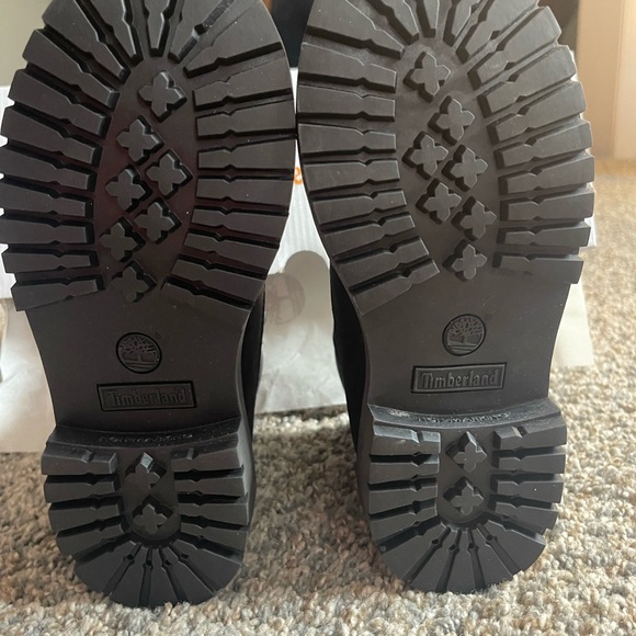 Timberland Youth Black Boots - Size 13 - Picture 5 of 9